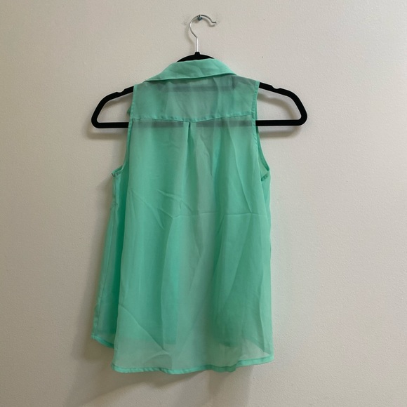 Embellished Collared Chiffon Blouse - Picture 3 of 3